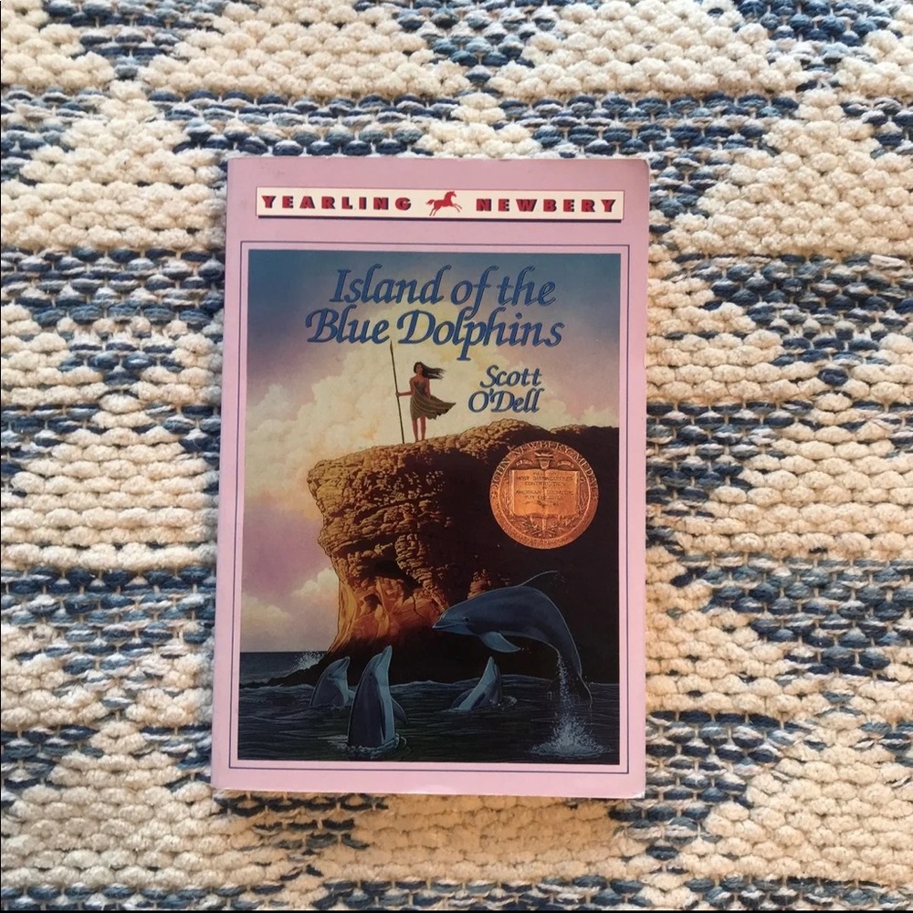 Vintage Scott O'Dell Island of the Blue Dolphins 1987 Classic Paperback Fiction
